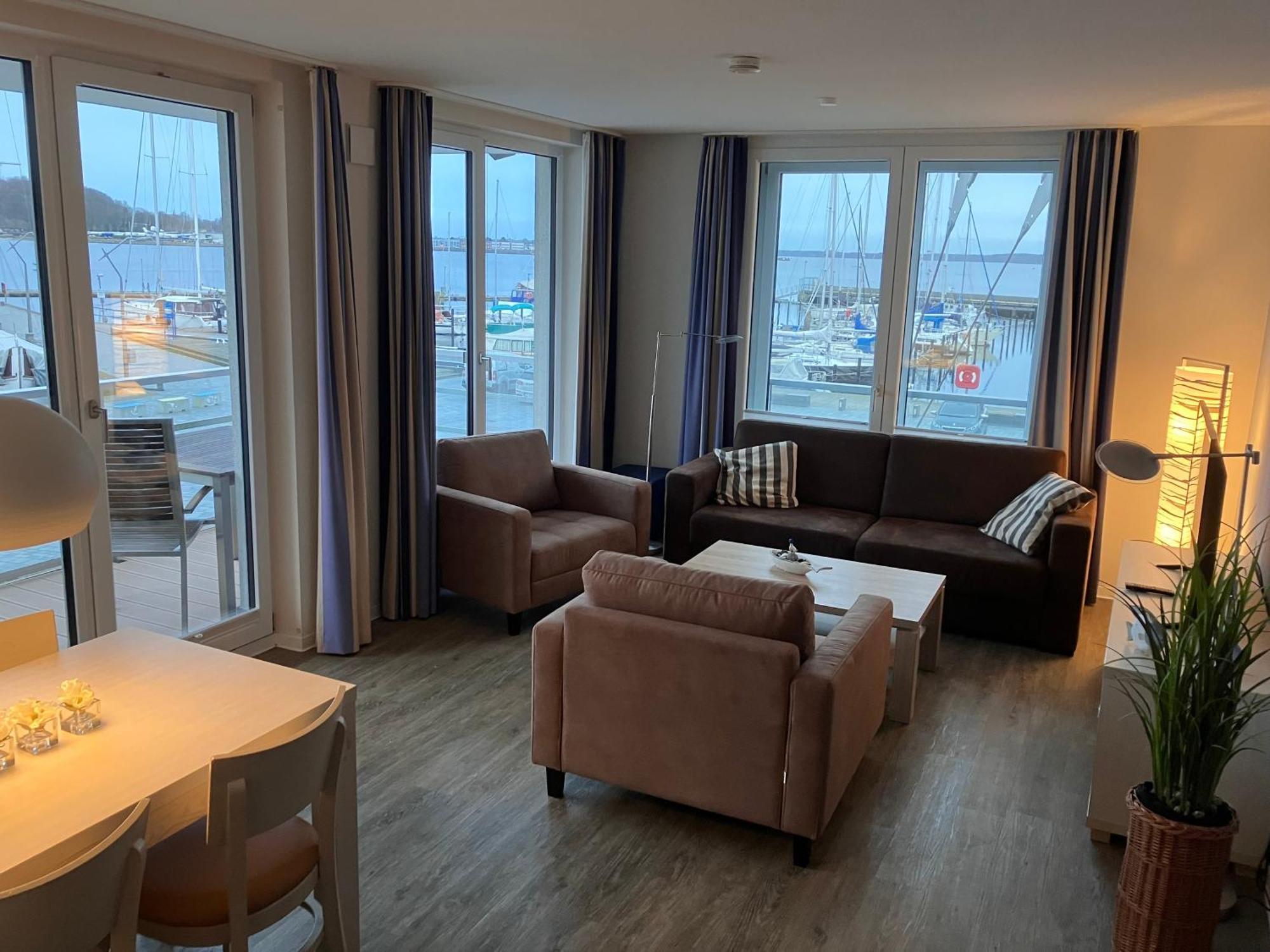 Apartment 10 - "Borbyblick" - Blickrichtung Hafen Und Offene See Eckernförde المظهر الخارجي الصورة